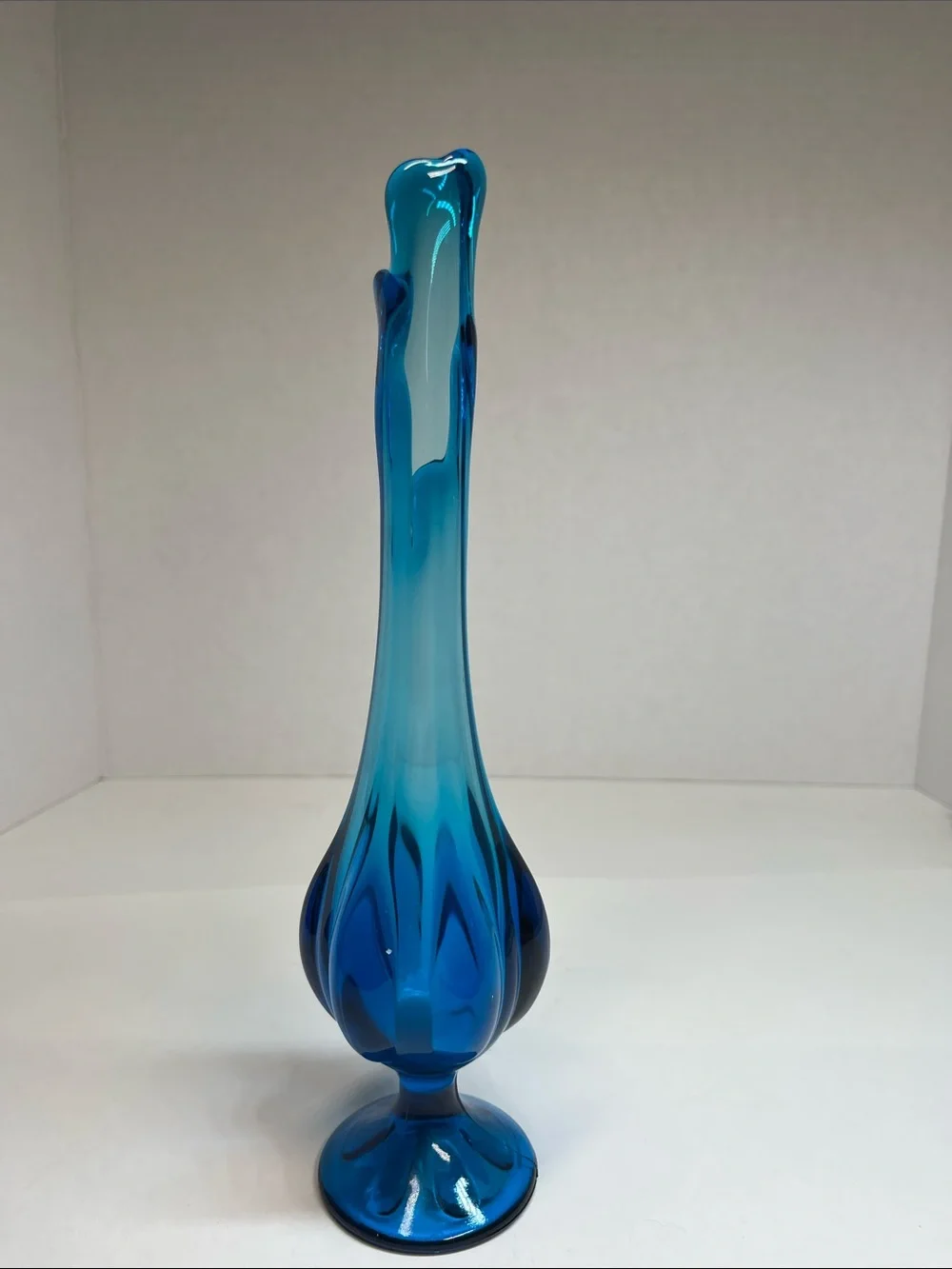 Vintage Antique Vase Viking Glass Epic “Bluenique” Blue Six Petal Footed Bud
